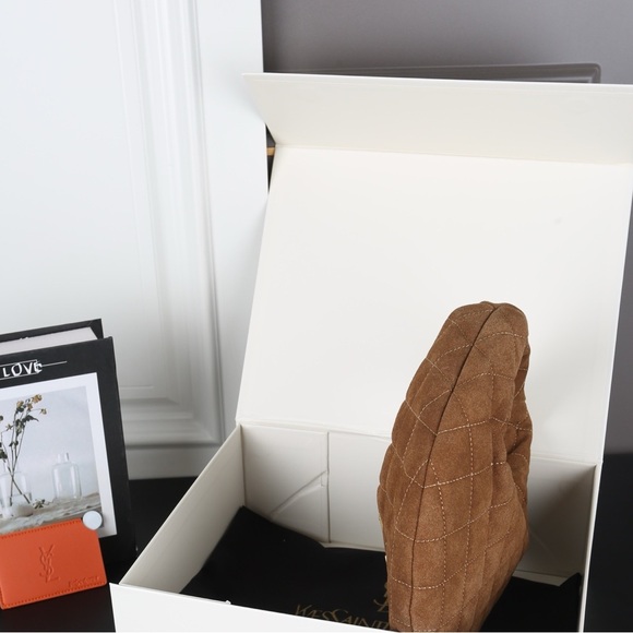 Yves Saint Laurent Brown Quilted Tote - Picture 8 of 9